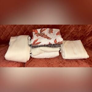 Lot Of 6 Women’s Size Large L Tops Short Sleeve Button Down Sweater T-shirt